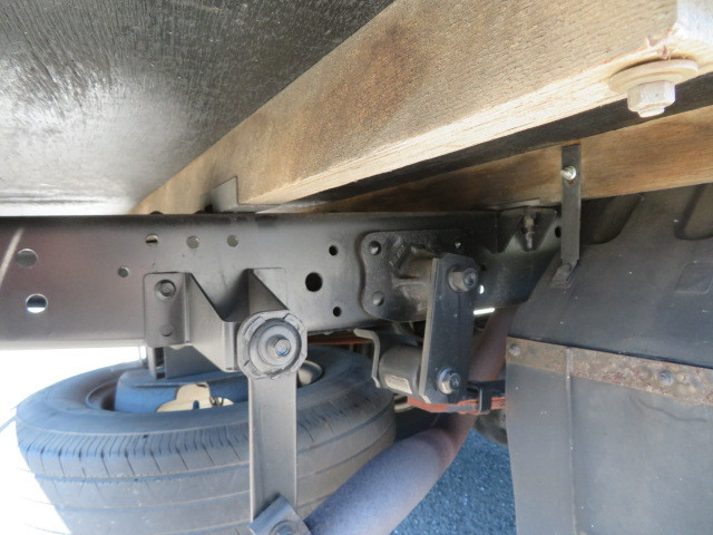 いすゞ エルフ TKG-NJR85A(2WD)の写真42