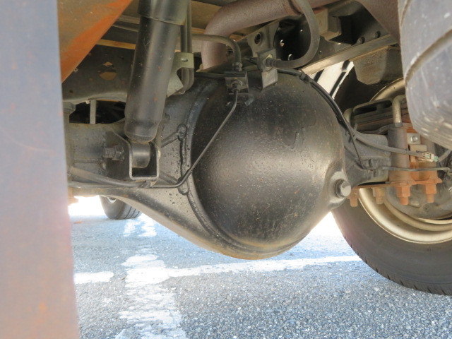 いすゞ エルフ TKG-NJR85A(2WD)の写真45