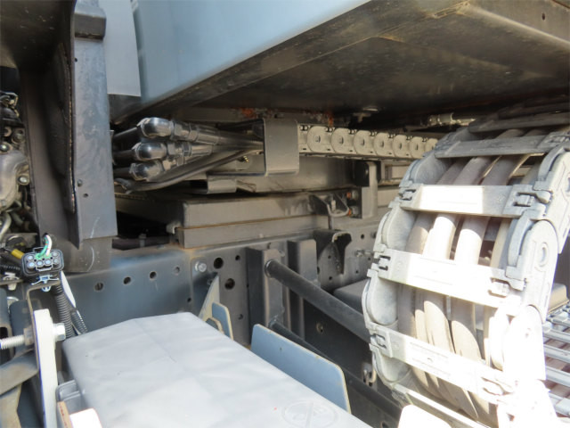 いすゞ エルフ TRG-NPR85AN(2WD)の写真43