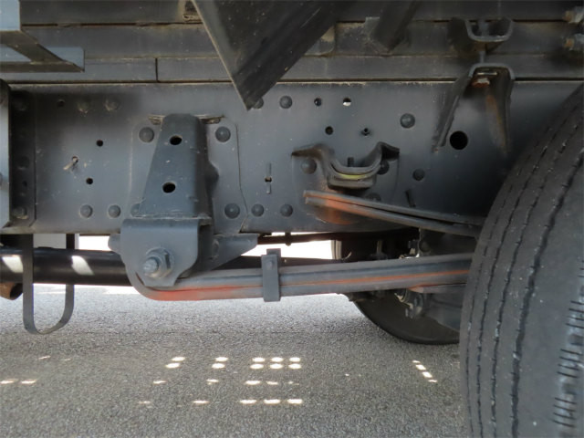 いすゞ エルフ TRG-NPR85AN(2WD)の写真44