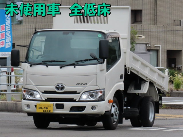 トヨタ ダイナ 2KG-XZC600D(2WD)の写真1