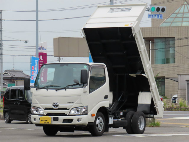 トヨタ ダイナ 2KG-XZC600D(2WD)の写真10