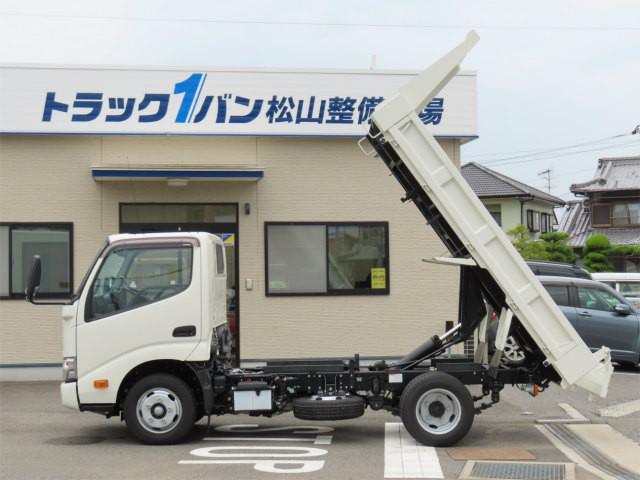 トヨタ ダイナ 2KG-XZC600D(2WD)の写真12
