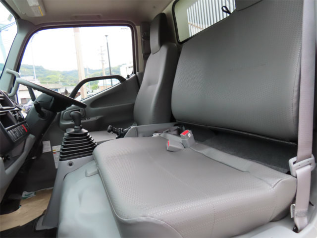 トヨタ ダイナ 2KG-XZC600D(2WD)の写真17