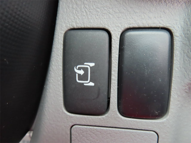 トヨタ ダイナ 2KG-XZC600D(2WD)の写真23