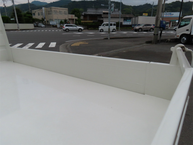 トヨタ ダイナ 2KG-XZC600D(2WD)の写真34