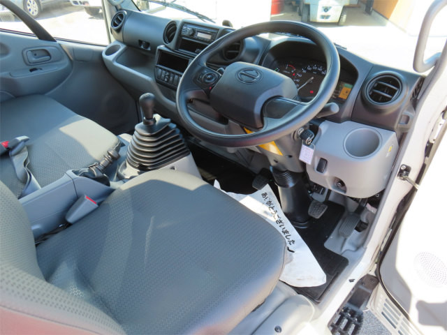 日野 デュトロ 2KG-XZU600E(2WD)の写真11