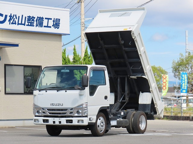 いすゞ エルフ 2RG-NJR88AN(2WD)の写真9