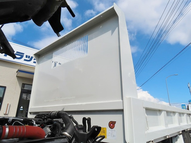 いすゞ エルフ 2RG-NJR88AN(2WD)の写真35