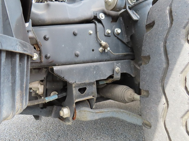 いすゞ エルフ 2RG-NJR88AN(2WD)の写真46