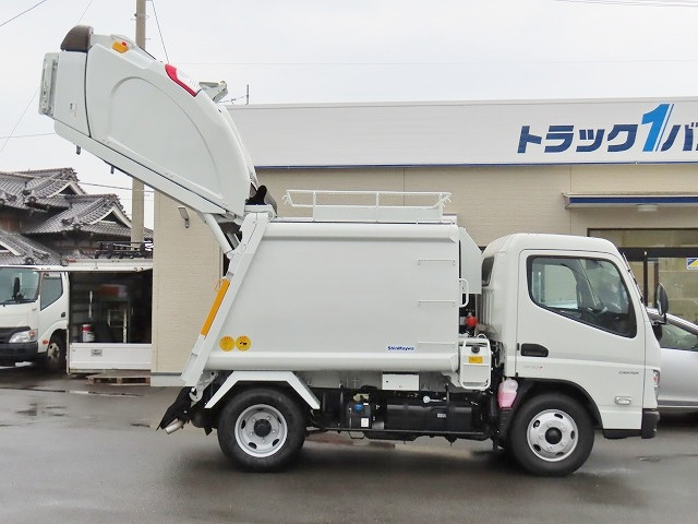 三菱 キャンター 2RG-FEAV0(2WD)の写真9