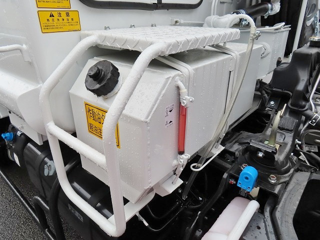 三菱 キャンター 2RG-FEAV0(2WD)の写真41