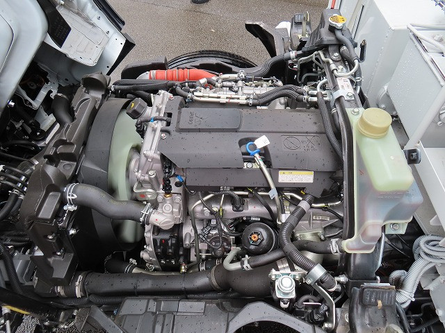 三菱 キャンター 2RG-FEAV0(2WD)の写真43