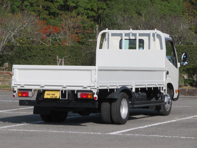 トヨタ ダイナ TKG-XZU655(2WD)の写真3