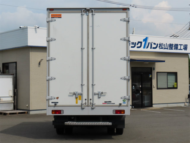 日野 デュトロ TPG-XZU712M(2WD)の写真8