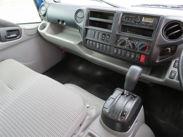 日野 デュトロ TPG-XZU712M(2WD)の写真16