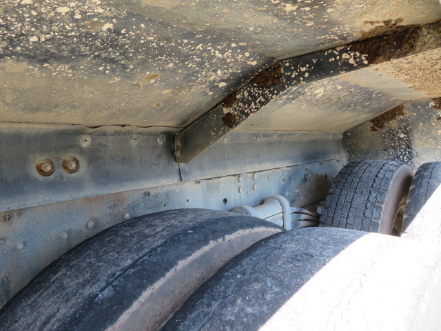 いすゞ ギガ QKG-CXZ77AT(6x4)の写真45