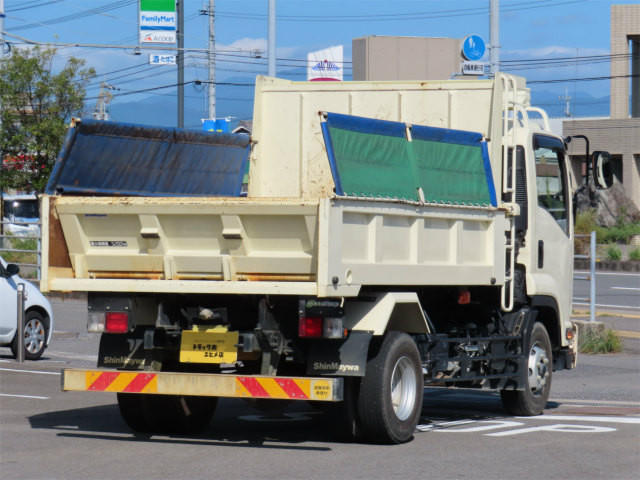 いすゞ フォワード 2RG-FSR90S2(2WD)の写真3