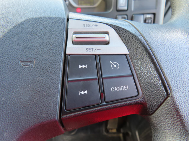 いすゞ フォワード 2RG-FSR90S2(2WD)の写真22