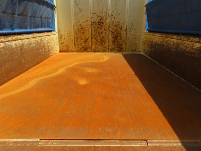 いすゞ フォワード 2RG-FSR90S2(2WD)の写真30