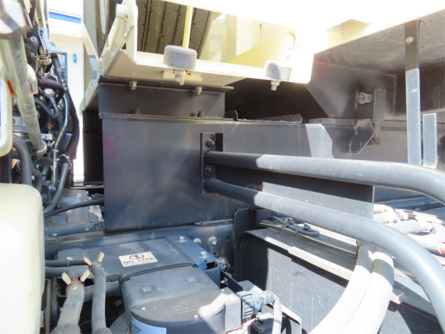 いすゞ フォワード 2RG-FSR90S2(2WD)の写真44