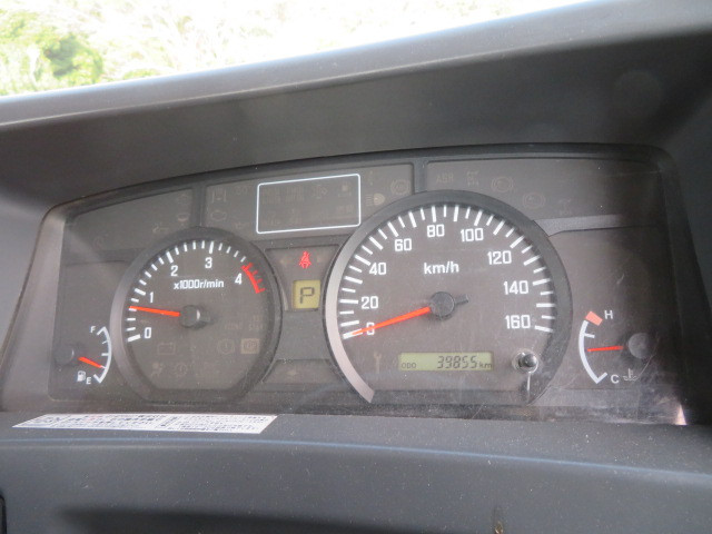 いすゞ エルフ TKG-NPR85YN(2WD)の写真17