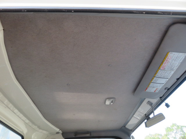 いすゞ エルフ TKG-NPR85YN(2WD)の写真24