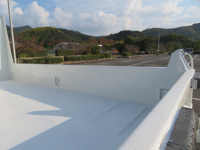 いすゞ エルフ TKG-NPR85YN(2WD)の写真28