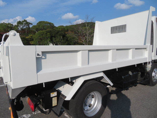 いすゞ エルフ TKG-NPR85YN(2WD)の写真30