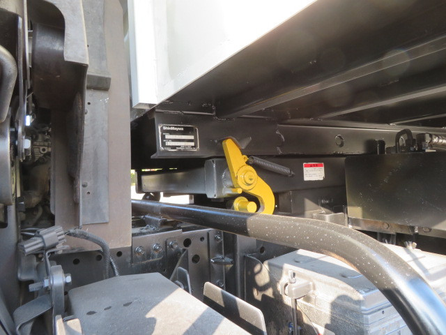 いすゞ エルフ TKG-NPR85YN(2WD)の写真42