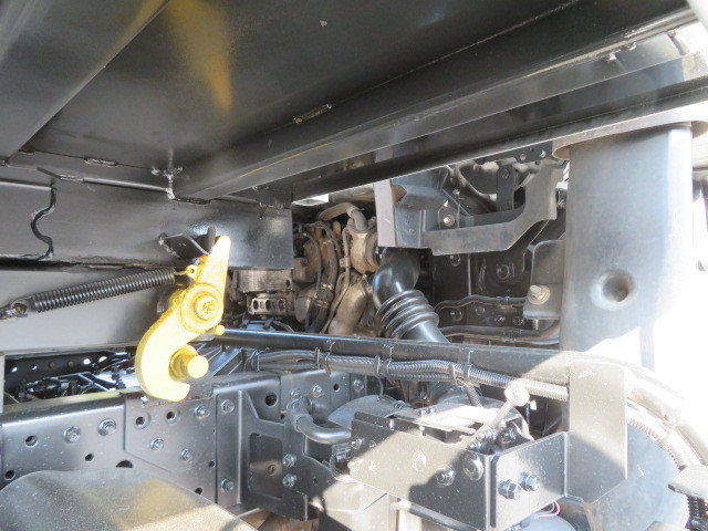 いすゞ エルフ TKG-NPR85YN(2WD)の写真43