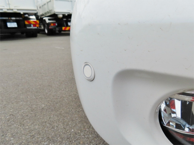 日野 デュトロ 2KG-XZU605M(2WD)の写真9