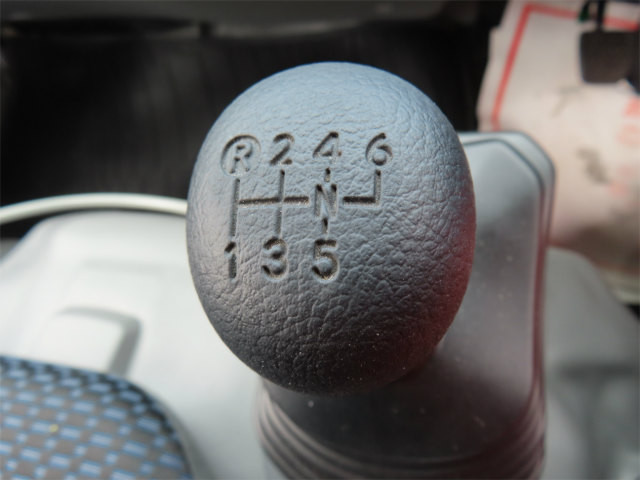 日野 デュトロ 2KG-XZU605M(2WD)の写真21