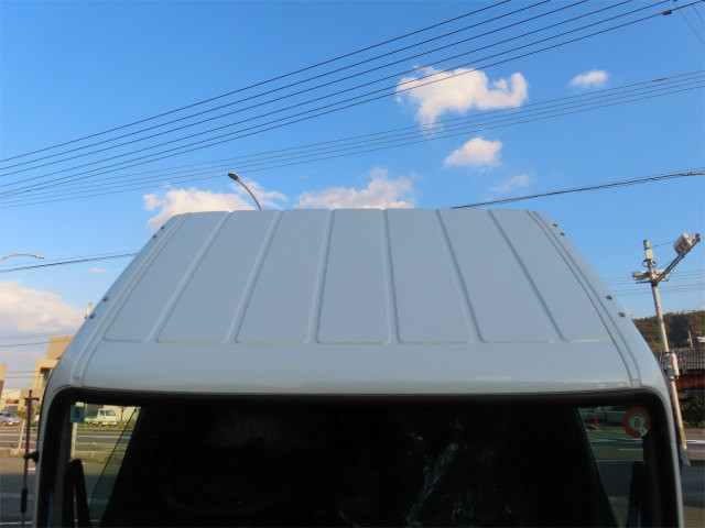 三菱 キャンター 2RG-FBA20(2WD)の写真6
