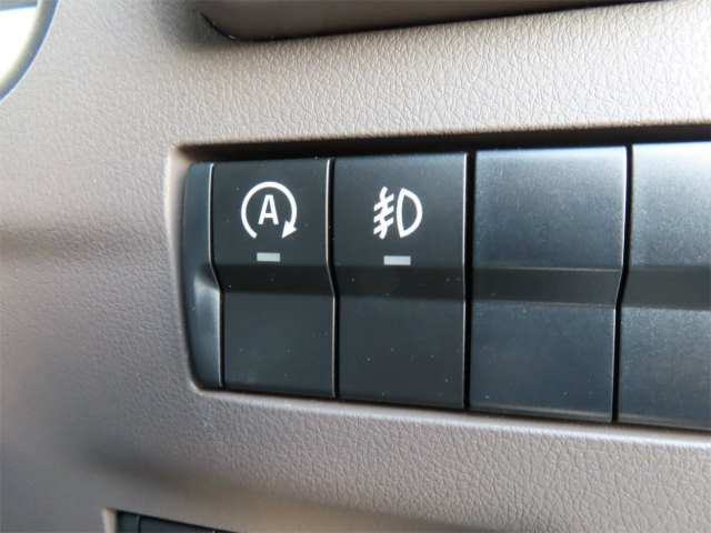 三菱 キャンター 2RG-FBA20(2WD)の写真15