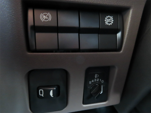 三菱 キャンター 2RG-FBA20(2WD)の写真17