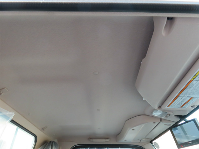 三菱 キャンター 2RG-FBA20(2WD)の写真24