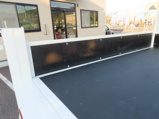 三菱 キャンター 2RG-FBA20(2WD)の写真27