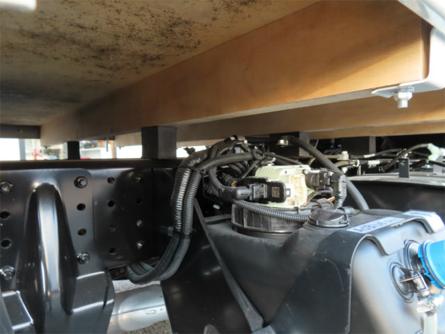 三菱 キャンター 2RG-FBA20(2WD)の写真45