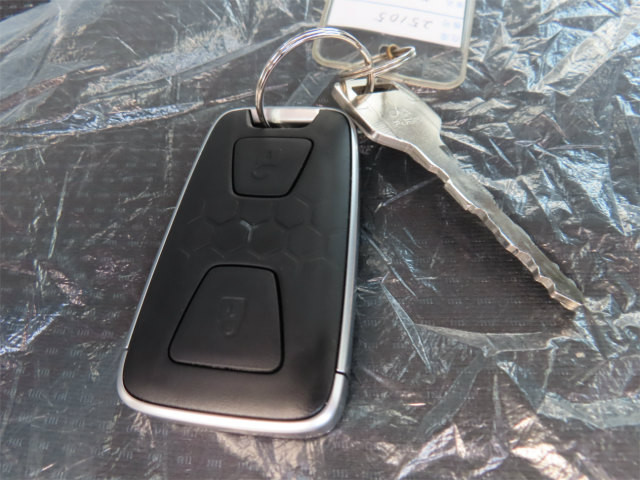 三菱 キャンター 2RG-FBAV0(2WD)の写真23