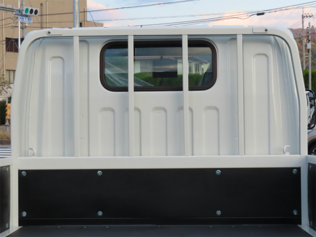 三菱 キャンター 2RG-FBAV0(2WD)の写真27