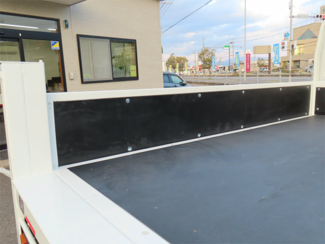 三菱 キャンター 2RG-FBAV0(2WD)の写真28