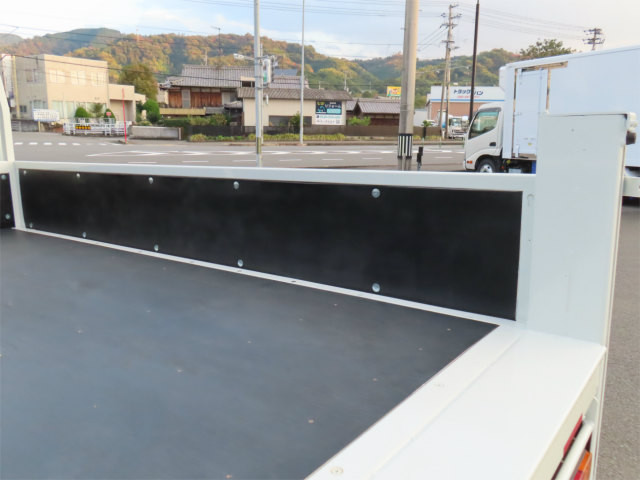 三菱 キャンター 2RG-FBAV0(2WD)の写真29