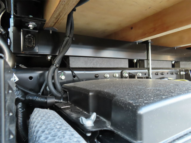 三菱 キャンター 2RG-FBAV0(2WD)の写真46