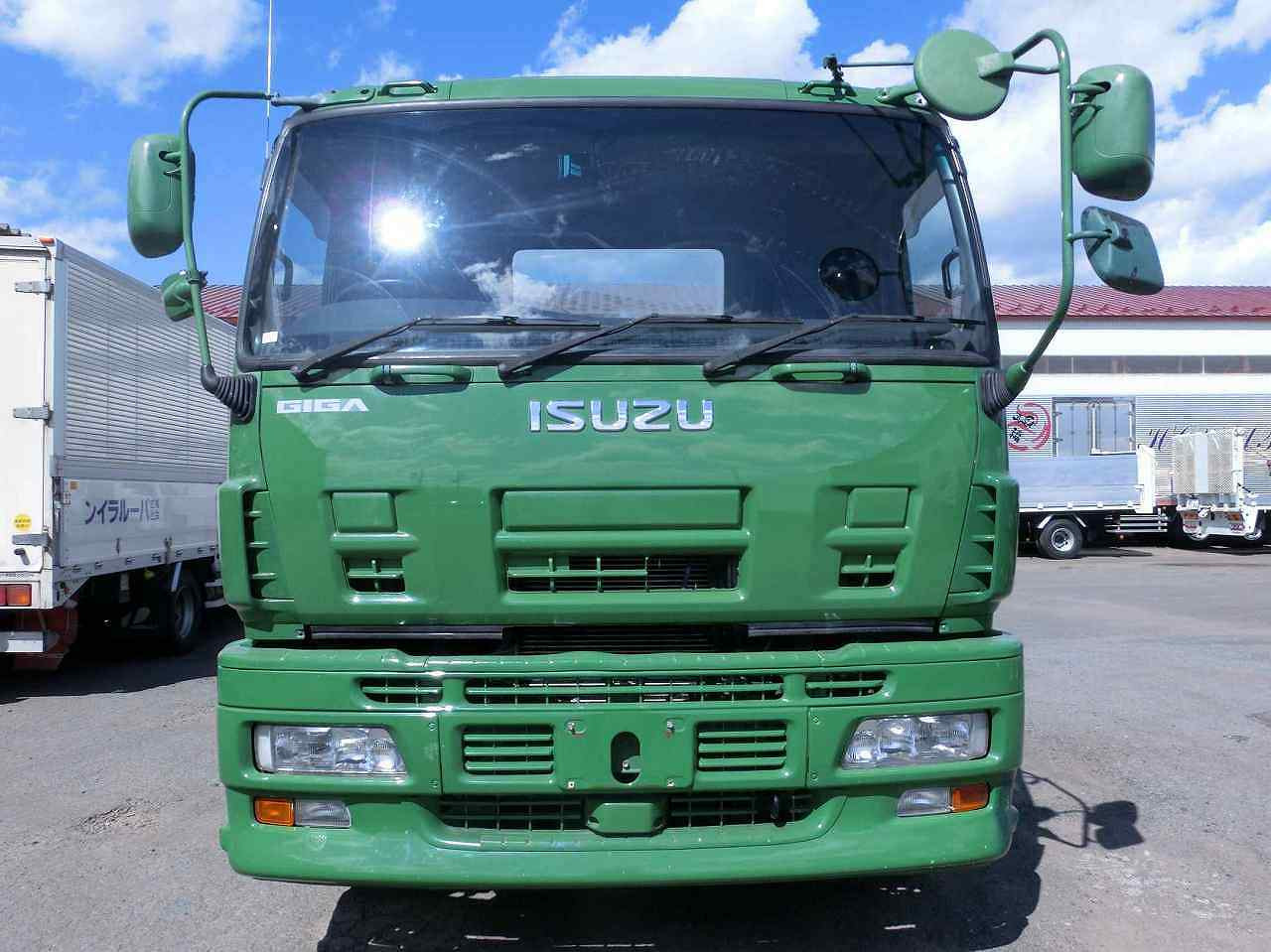 ISUZU GIGA トラックモデル 未開封 ISUZU GIGA トラックモデル 未開封