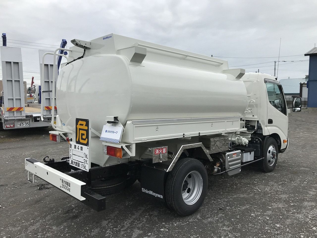 日野 デュトロ 2DG-XZU685M(4WD)の写真6