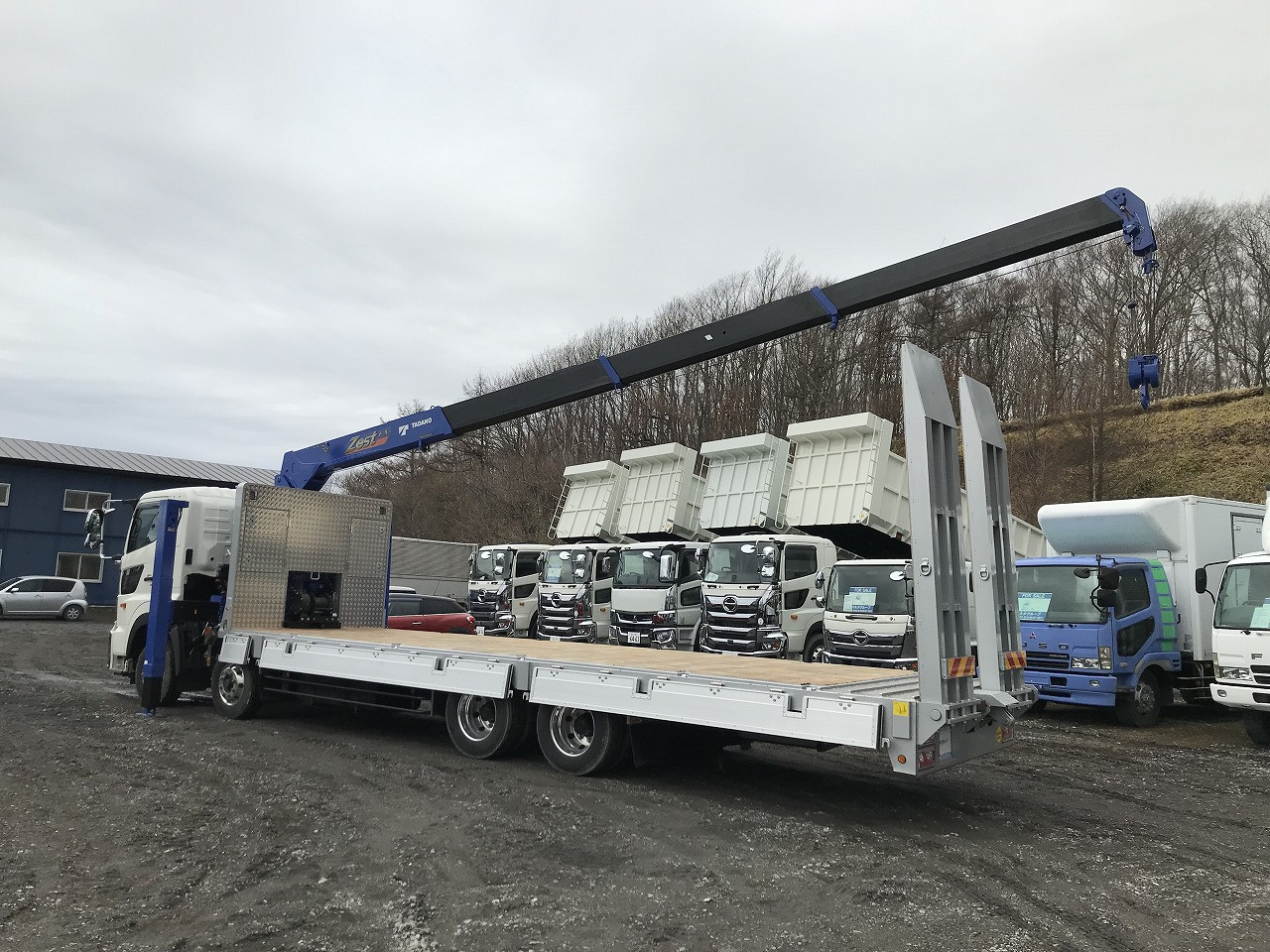 日野 プロフィア 2DG-FW1AHC(8x4)の写真8