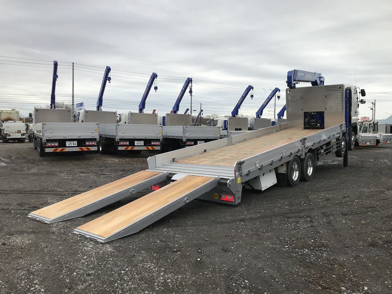 日野 プロフィア 2DG-FW1AHC(8x4)の写真10