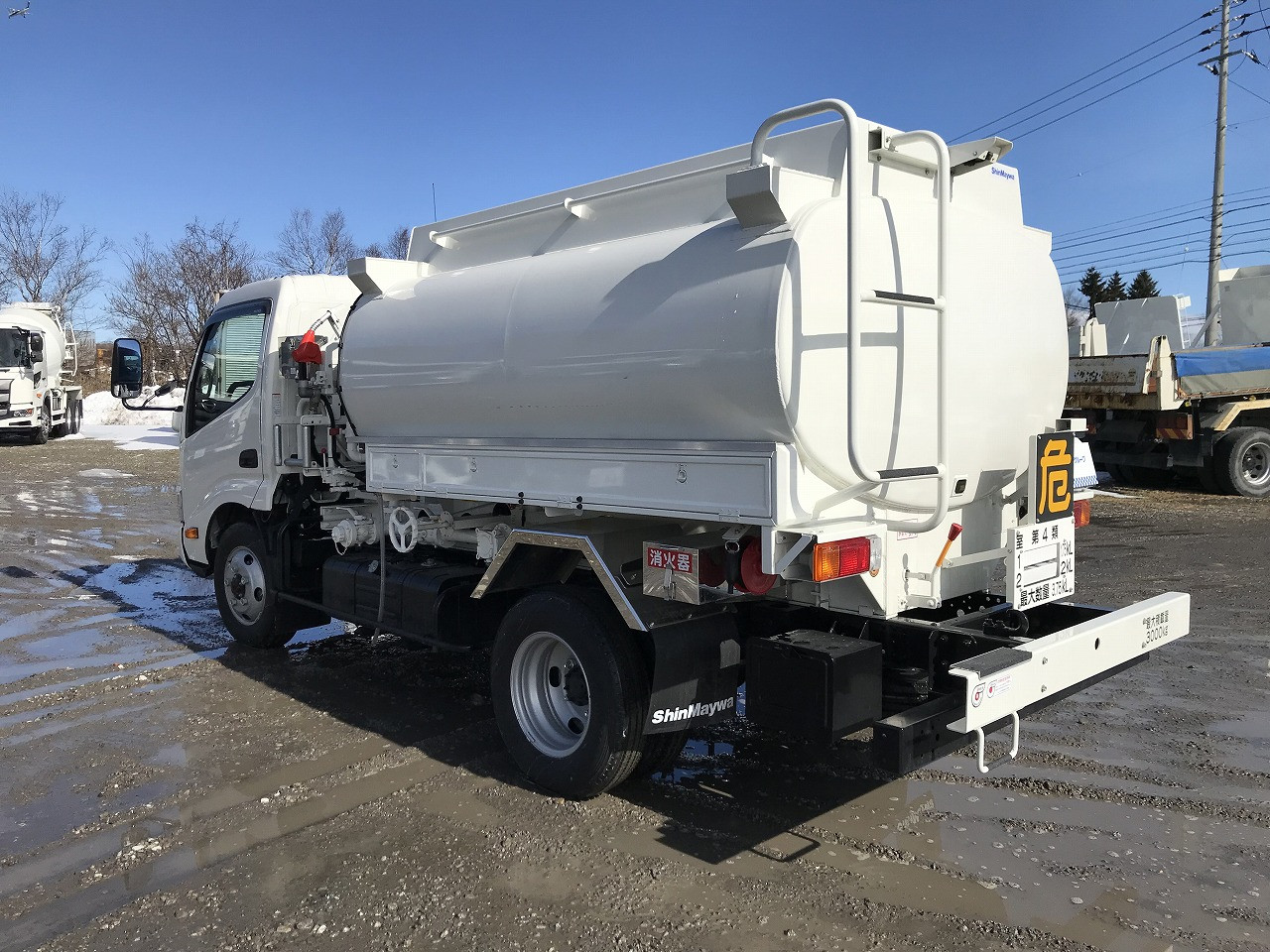 日野 デュトロ 2DG-XZU685M(4WD)の写真4