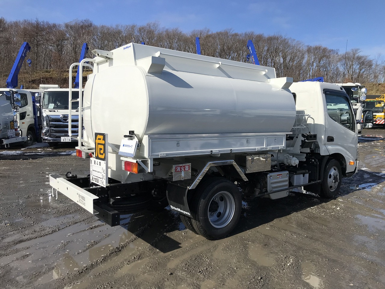 日野 デュトロ 2DG-XZU685M(4WD)の写真6